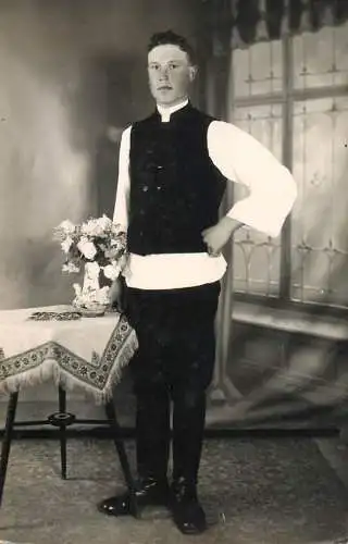 Annonymous persons souvenir photo social history portraits & scenes boy traditional costume