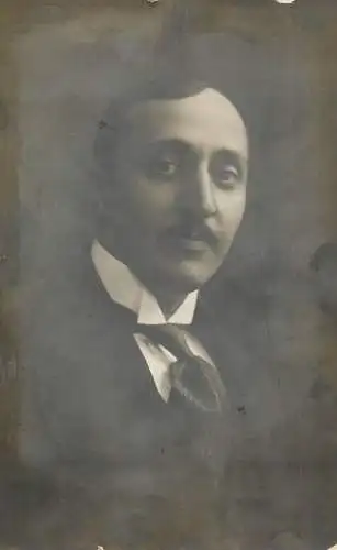 Annonymous persons souvenir photo social history portraits & scenes elegant man noustache 1912