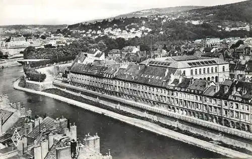 France Besancon (Doubs) Les quais et vieilles maisons