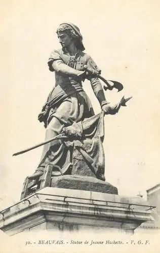 France cpa Beauvais Statue de Jeanne Hachette