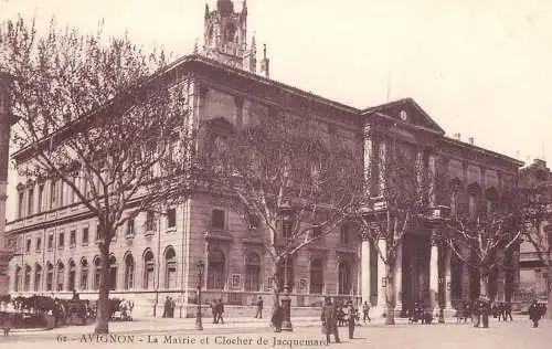 France cpa Avignon La Mairie et clocher de Jacquemard