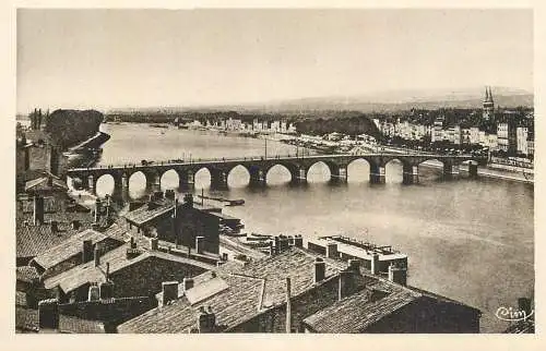 France Macon Pont & les Quais vue panoramique