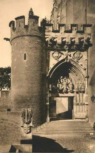 France Cathedrale D'Albi (Tarn) Porte de Dominique de Florence