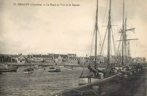 France Roscoff (Finistere) Le Fond du Port & le Theven