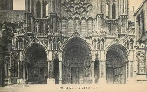 France Chartres Cathedrale portail sud