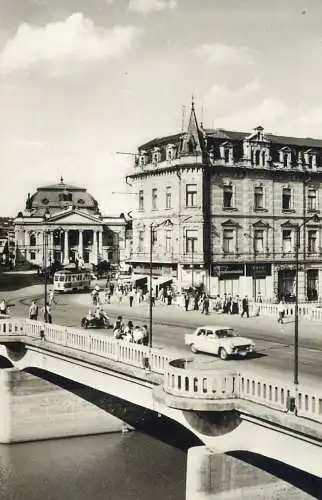Romania Oradea vedere spre Teatrul de Stat