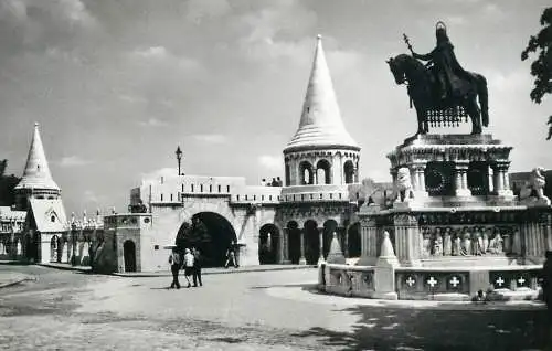 Hungary Budapest Fishermen Bastion & St Stephan's equestrian statue