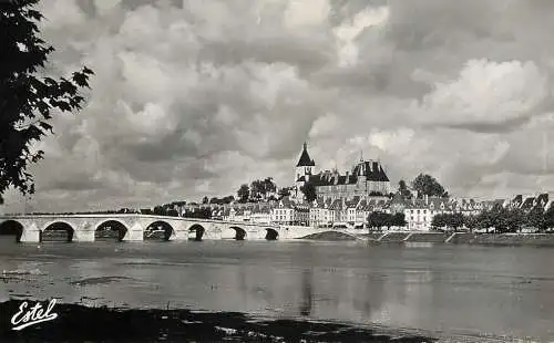 France cpsm Gien bridge view