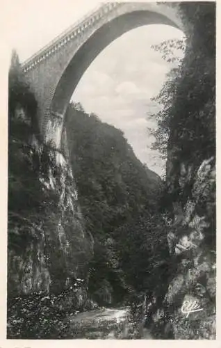France cpsm Saint Sauveur le pont Napoleon