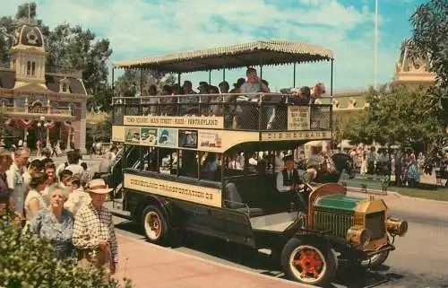 Disneyland double-decker Omnibus