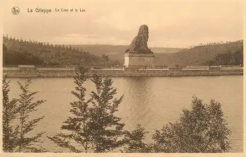 Postcard Belgium Gileppe  le lion et le lac