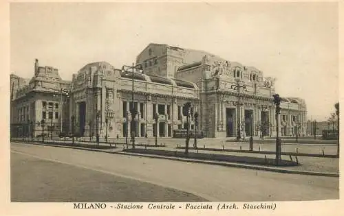 Italy Milano Stazione Centrale  - Facciata (Arch. Stacchini)