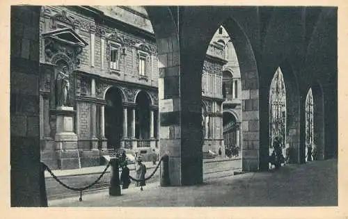 Italy Milano Via Mercanti Portici Palazzo della Ragione