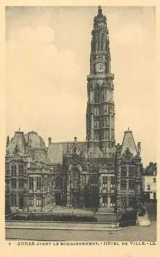 France Arras Hotel de Ville avant le bombardement