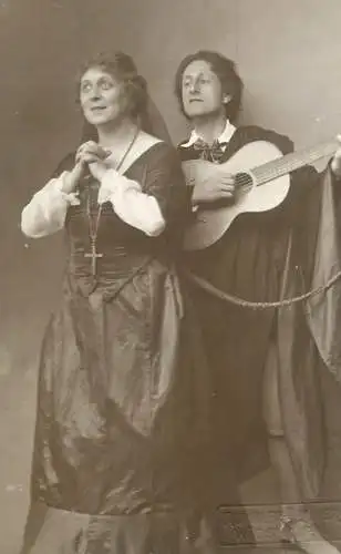 Wiesbaden photo studio foto-AK theatre opera costumes