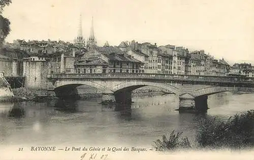 France Bayonne Le Pont du Genie & le Quai des Basques