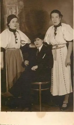 Souvenir photo postcard women costumes