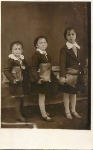Romania souvenir photo postcard children 1930s