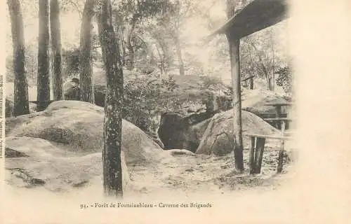 France Foret de Fontainebleau Caverne des Brigands