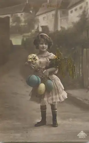 Easter greetings fantaisie Paques coiffure girl egg flower dress