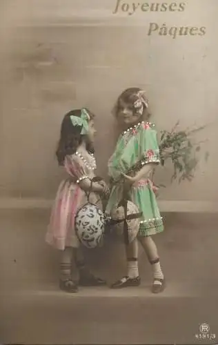 Easter greetings fantaisie Paques coiffure girls egg flower