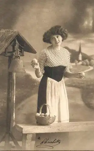 Easter greetings fantaisie Paques coiffure eggs dress beauty village
