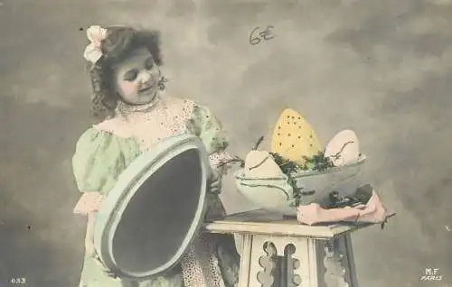 Easter greetings fantaisie Paques coiffure eggs dress flowers beauty girl