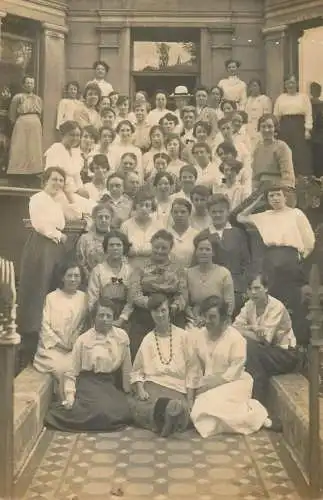 Social history souvenir photo elegant ladies hat group scene