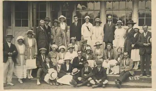 Social history souvenir photo elegant group photo hat