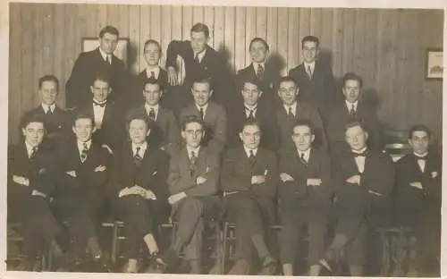 Social history souvenir photo elegant men group photo