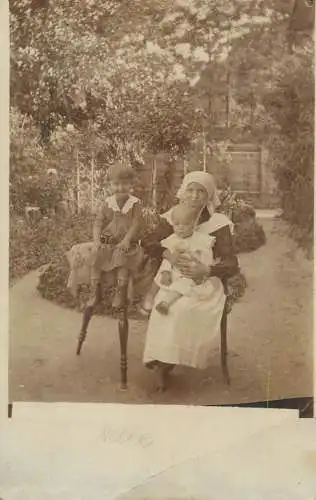 Children and family groups portraits and scenes souvenir photo 1914 nurse and children baby