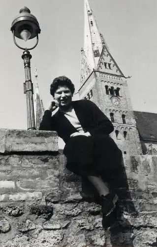 Anonymous persons women portraits & scenes souvenir photo elegant woman 1956 clocktower
