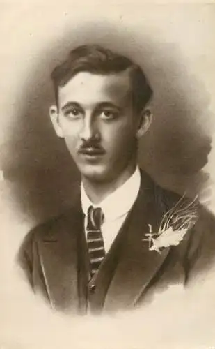 Anonymous persons social history souvenir photo postcard elegant man tie