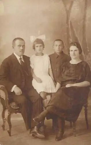 Anonymous persons social history souvenir photo postcard elegant family white dress