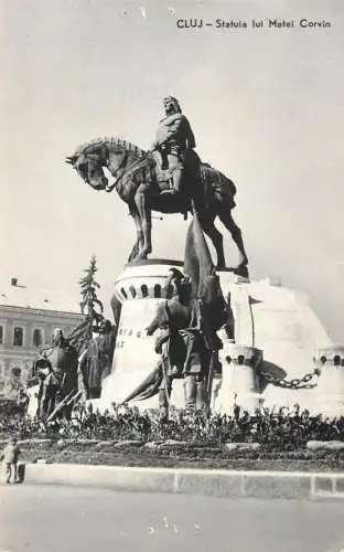 Romania Statuia lui Matei Corvin vedere din Cluj-Napoca