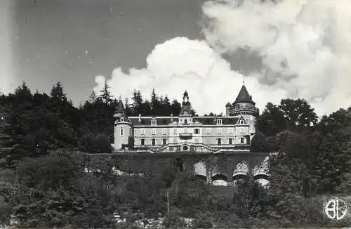 France Artemare (Ain) Chateau de Machuraz