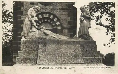 France Royat Monument aux Morts