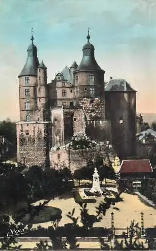 France Montebeliard (Doubs) Le Chateau & Monument aux Morts