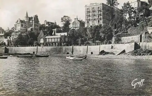 France Dinard (Ile et Villaine) - la promenade