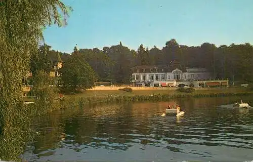 France Bagnoles-de-l'Orne Lac & le Casino des Thermes