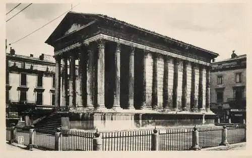 France Nimes La Maison Carree