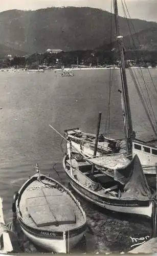 France Calvaire sur Mer (Var) - coin du Port