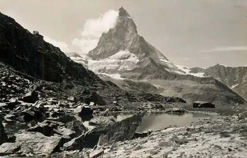 Switzerland Matterhorn mit Riffelsee