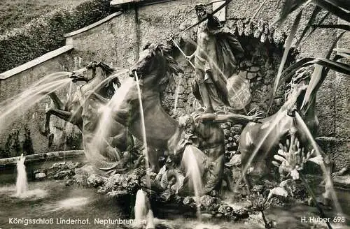 Germany Konigsschloss Linderhof Neptunbrunnen