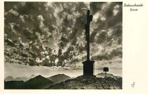 Germany Bodenschneid Kreuz night view