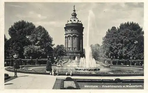 Germany Mannheim Friedrichsplatz mit Wasserturm