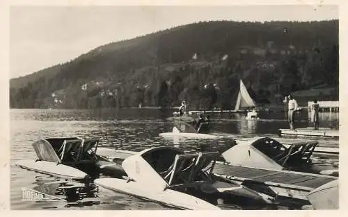 France Gerardmer Les "Pedalos" sur le Lac