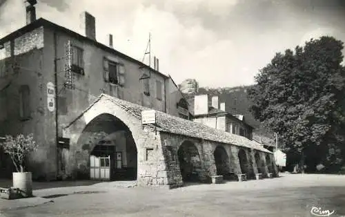 France Nant (Aveyron) - Les Halles