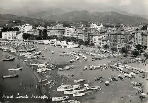 Sailing & navigation themed postcard Sestri Levante beach boats