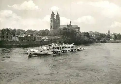 Sailing & navigation themed postcard Magdeburg Elbe cruise ship